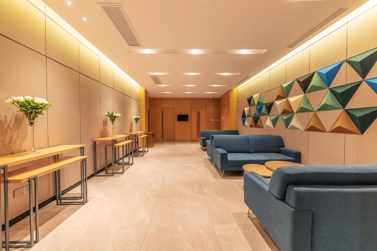 Holiday Inn Express Yichang Riverside By Ihg Exterior foto
