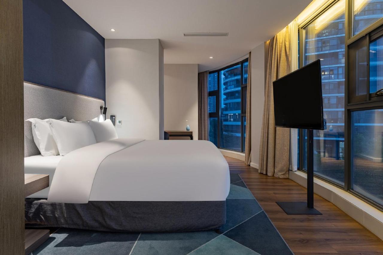 Holiday Inn Express Yichang Riverside By Ihg Exterior foto