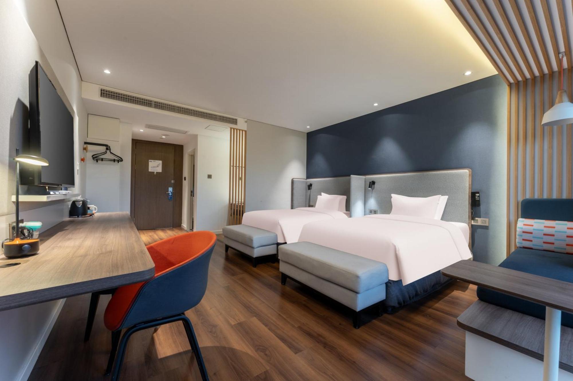 Holiday Inn Express Yichang Riverside By Ihg Exterior foto